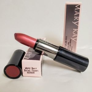 Mary Kay Creme Lipstick Whipped Berries